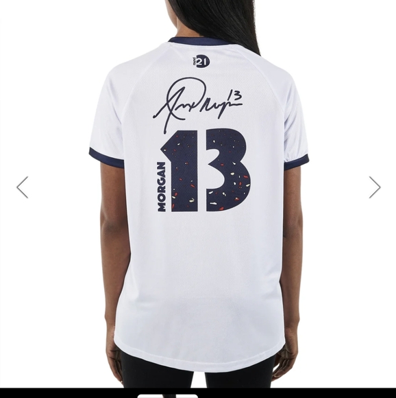 Round 21 USA Alex Morgan Soccer top NWT White short sleeve Ladies L Limited Edit - Picture 4 of 10